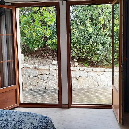 Giulia Πανσιόν